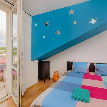 Your In Prague, Apt. Aurora شقة *
